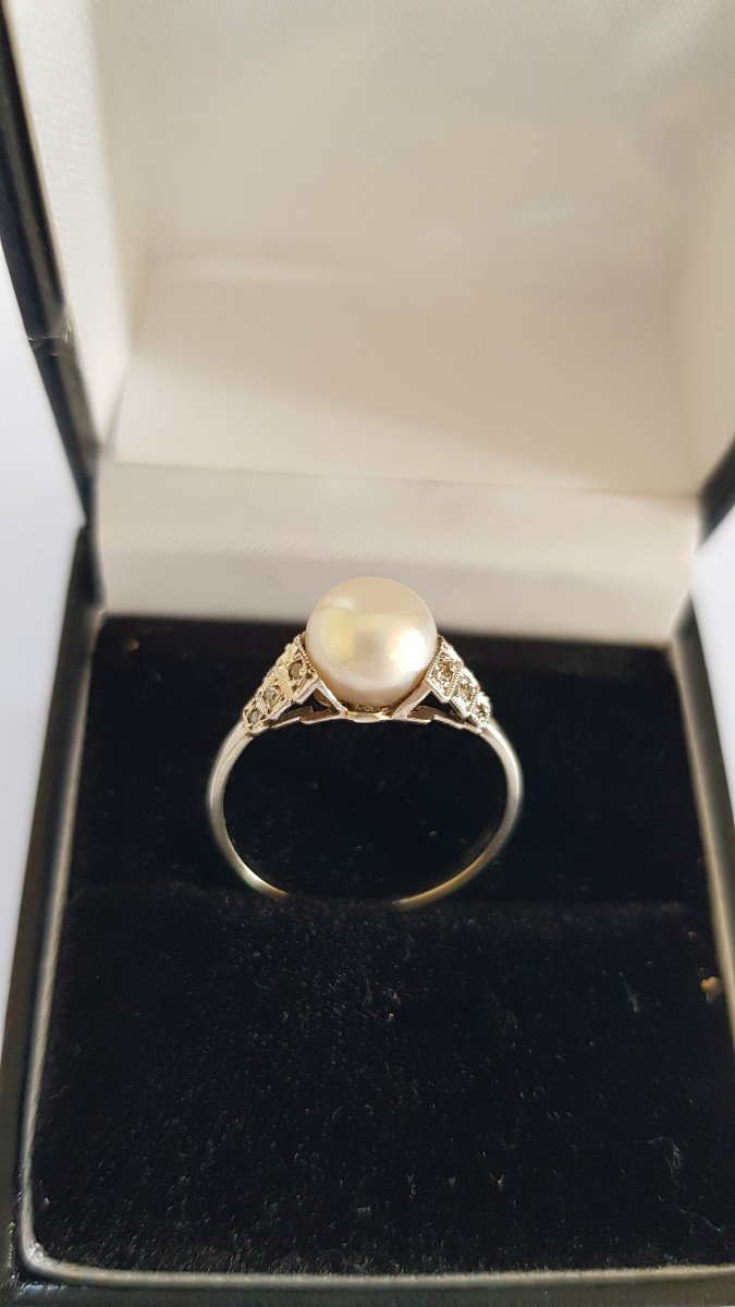 Gold-pearl-diamond Ring