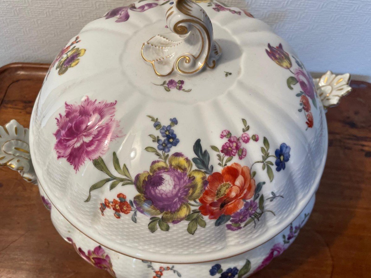 Porcelain Soup Tureen Vienna XVIII-xixth-photo-2