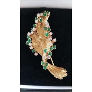 Gold-diamond-emerald Brooch