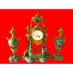 Cartel Clock Pendulum With 2 Cassolettes Fireplace Trim In Sea Green Marble And Bronze