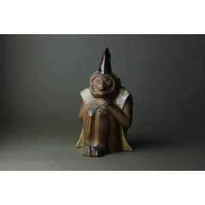 Ceramic Sculpture - Monkey In Shinto Garb By Shinkai Kanzan (1912-2011) Japan - Signed