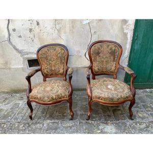 Pair Of Louis XV / Louis XVI Cabriolet Armchairs à La Reine - Late 18th Century