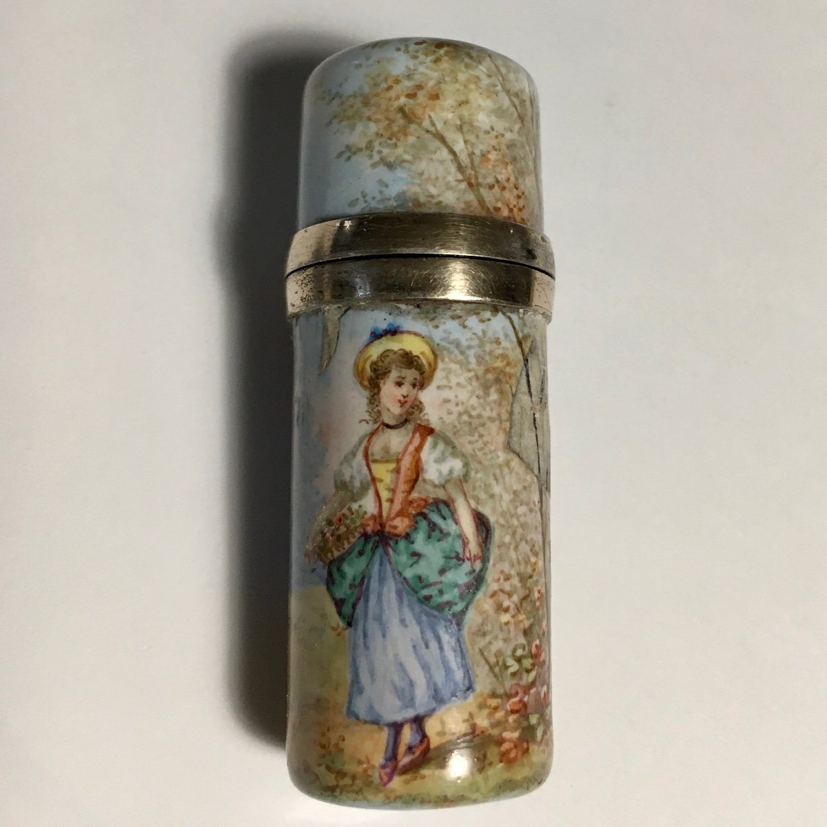 Enameled Salt Bottle-photo-1