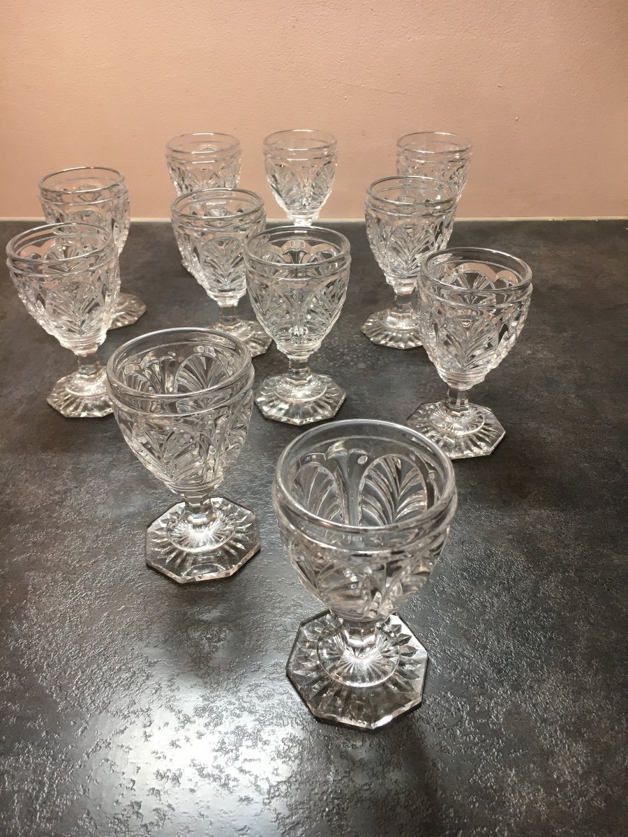 Baccarat Modèle Aumale XIXème siècle 11 Verres à Porto