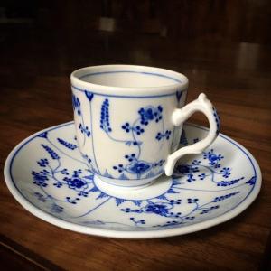 Tasse Porcelaine Tendre De Tournai