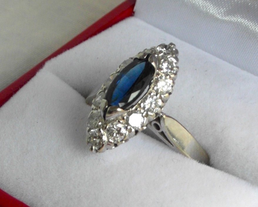 Pretty Navette Ring With Sapphire Of 1.3 Carats And Diamonds For 1.2 Carats, White Gold, Hallmark.-photo-4