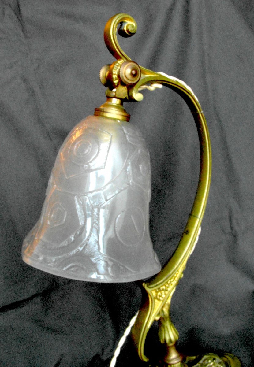 Beautiful Art-deco Lamp, Acid-engraved Daum Tulip, Bronze Base, Era Galle 1920-photo-2