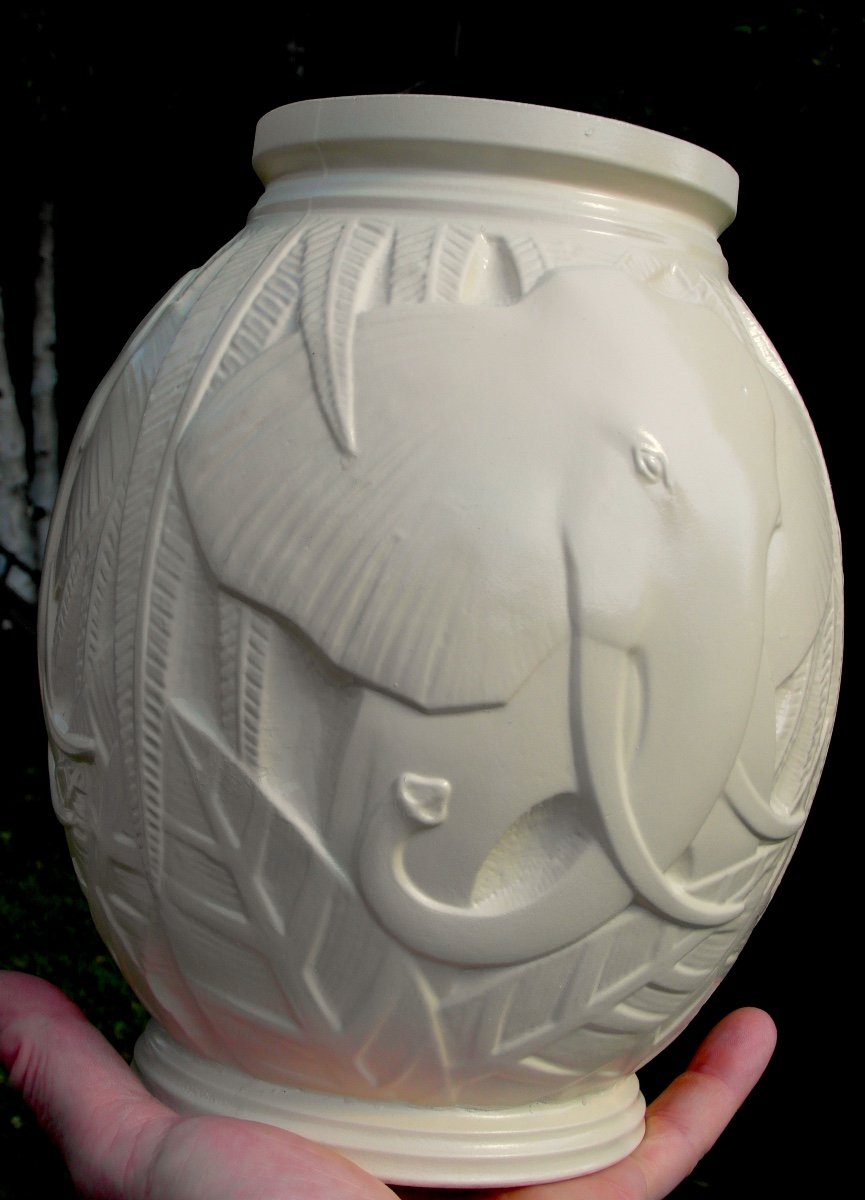 Beautiful Art Deco Vase With Elephants By P. d'Avesn, Daum Galle Era 1920-photo-5