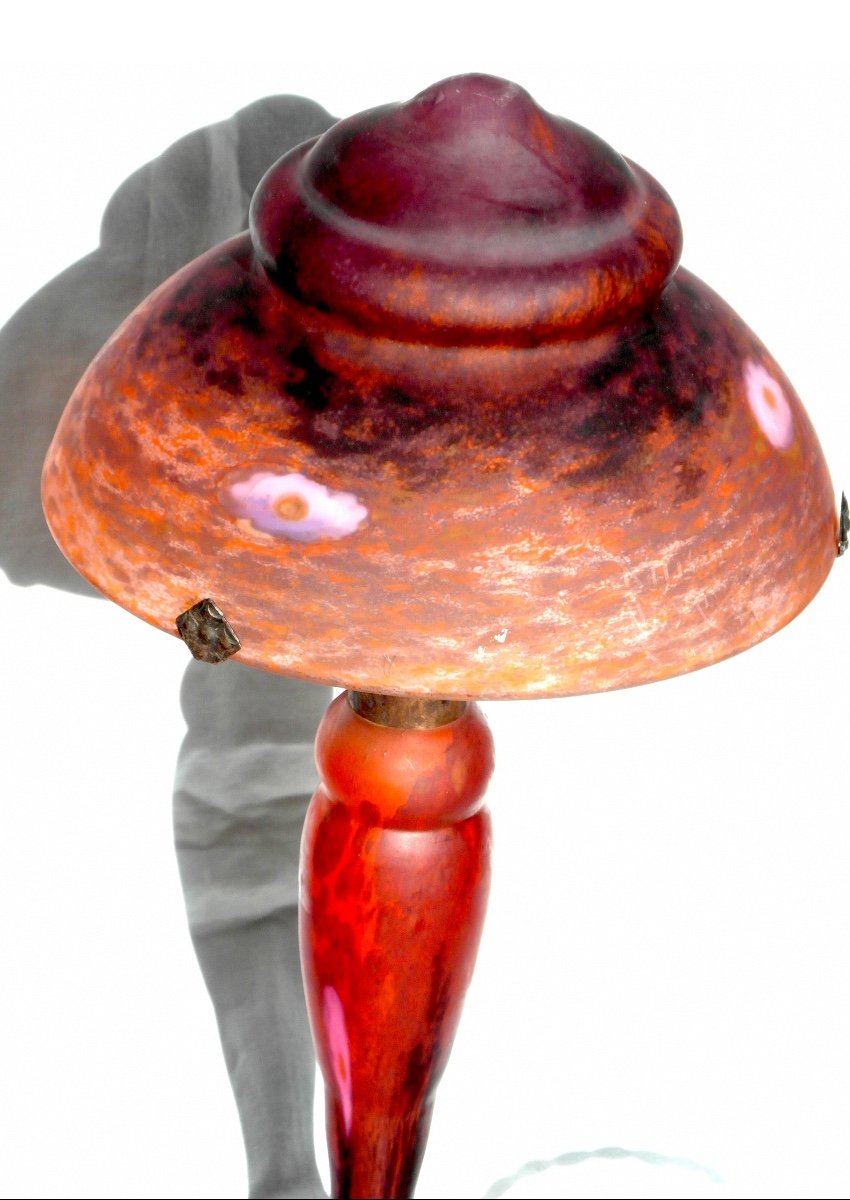 Beautiful And Rare Daum Mushroom Lamp With Intercalary Flowers, Perfect, Galle Era 1900-photo-3