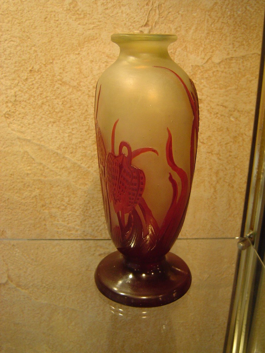 Etablissement Galle  Vase En Verre Multicouches Dégagé à L Acide à Décor De  Fritillaires -photo-3