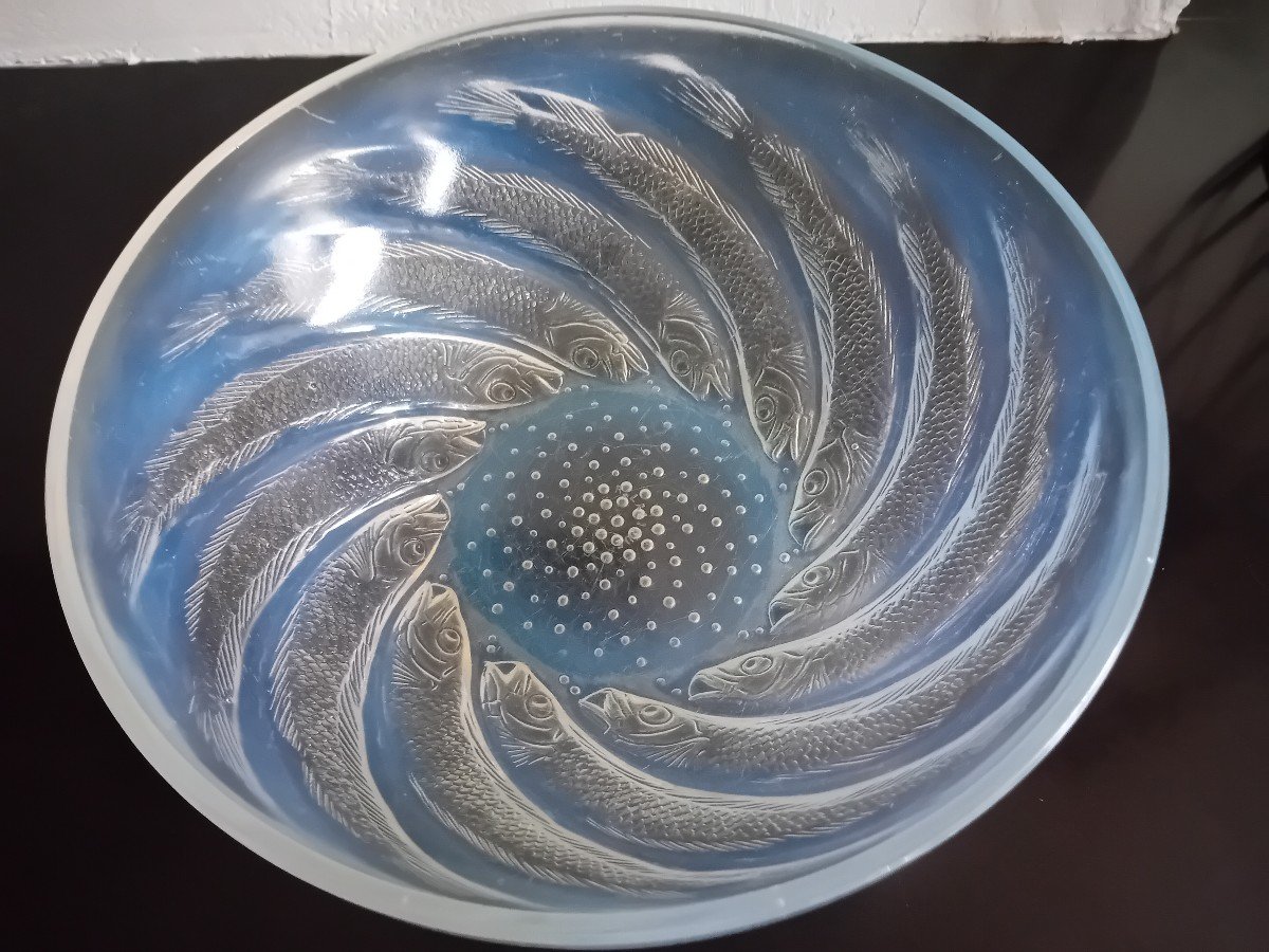 René Lalique Opalescent Molded Pressed Glass Fish Basin -photo-3