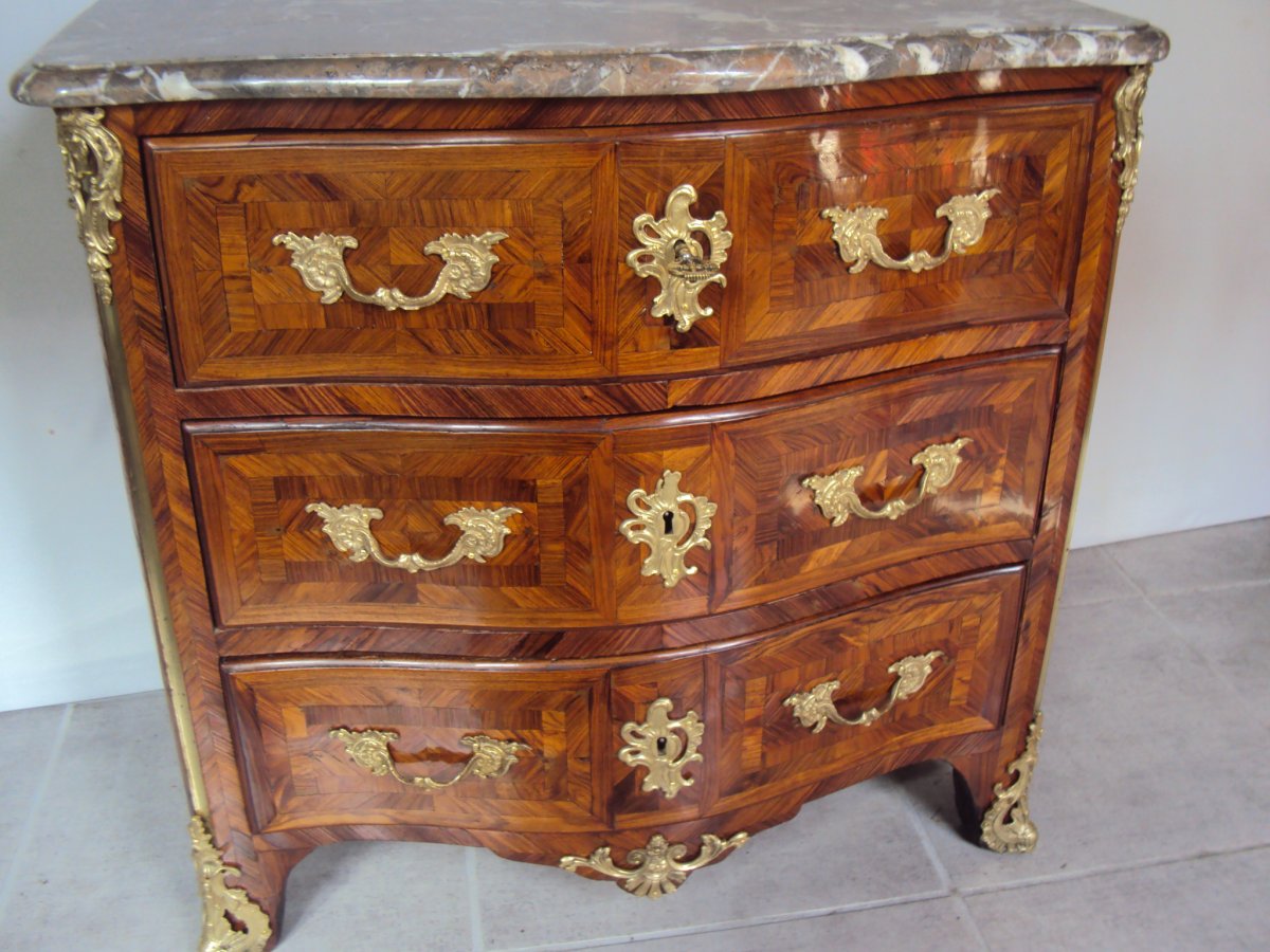 Petite Commode Galbee  placage marqueterie de bois De Violette Epoque XVIIIème-photo-2