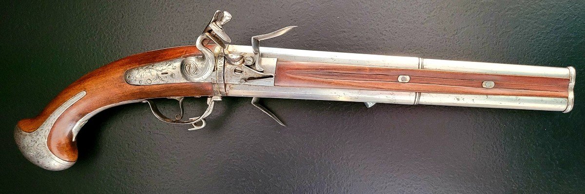 Rotating Double Barrel Flintlock Pistol