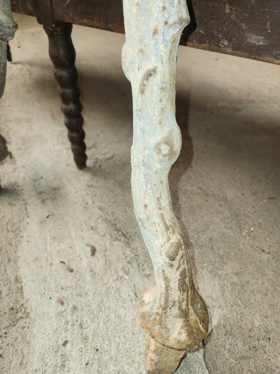 Exceptional Double Cast Iron Chateau Bench Base With Branch Decor, Late 19th Century -photo-3