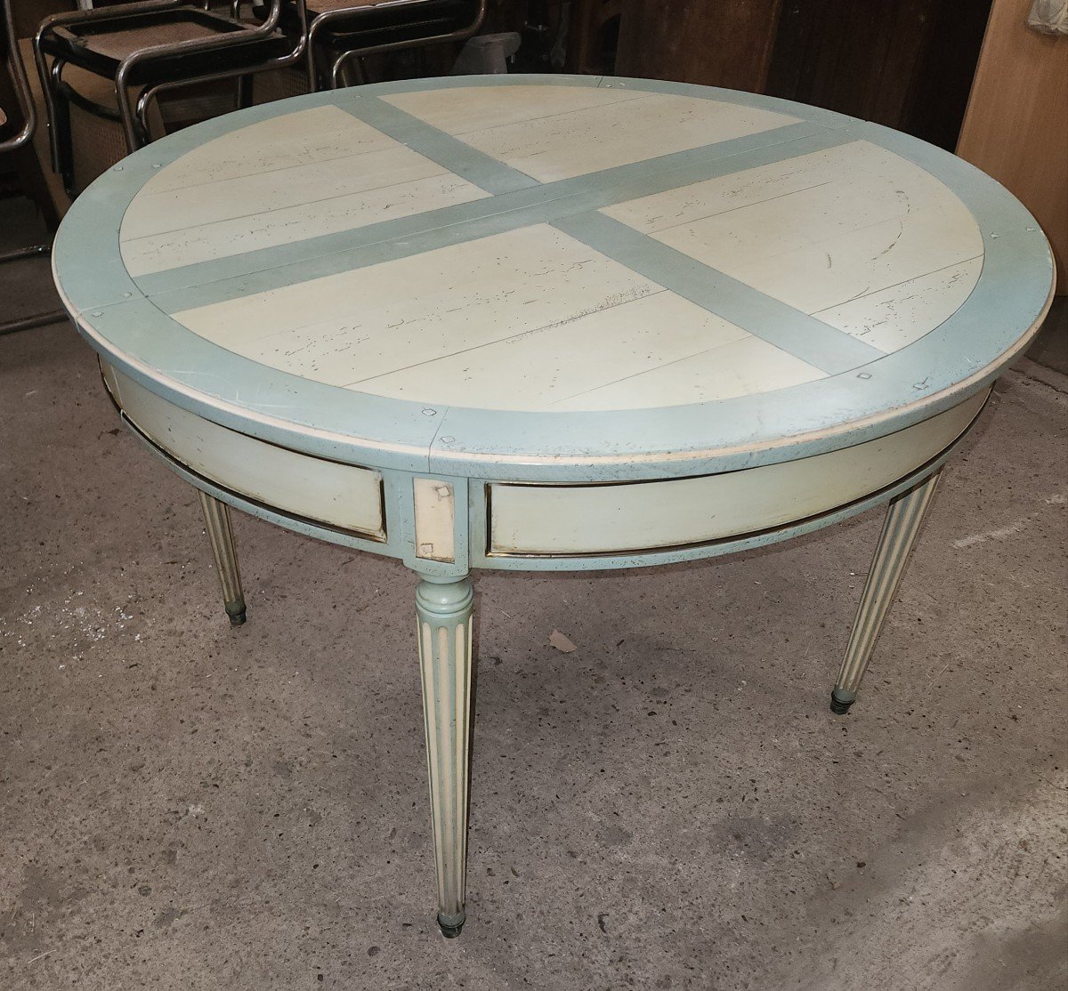 Louis XVI Style Painted Table With Extendable Legs From The 80s