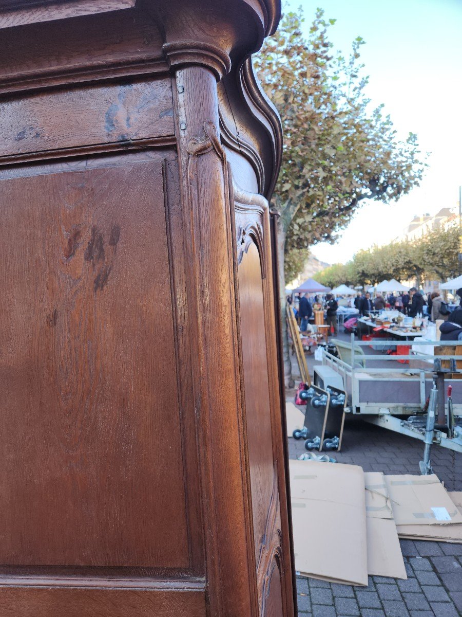 19th Century Curved Oak Alsatian Wardrobe -photo-2