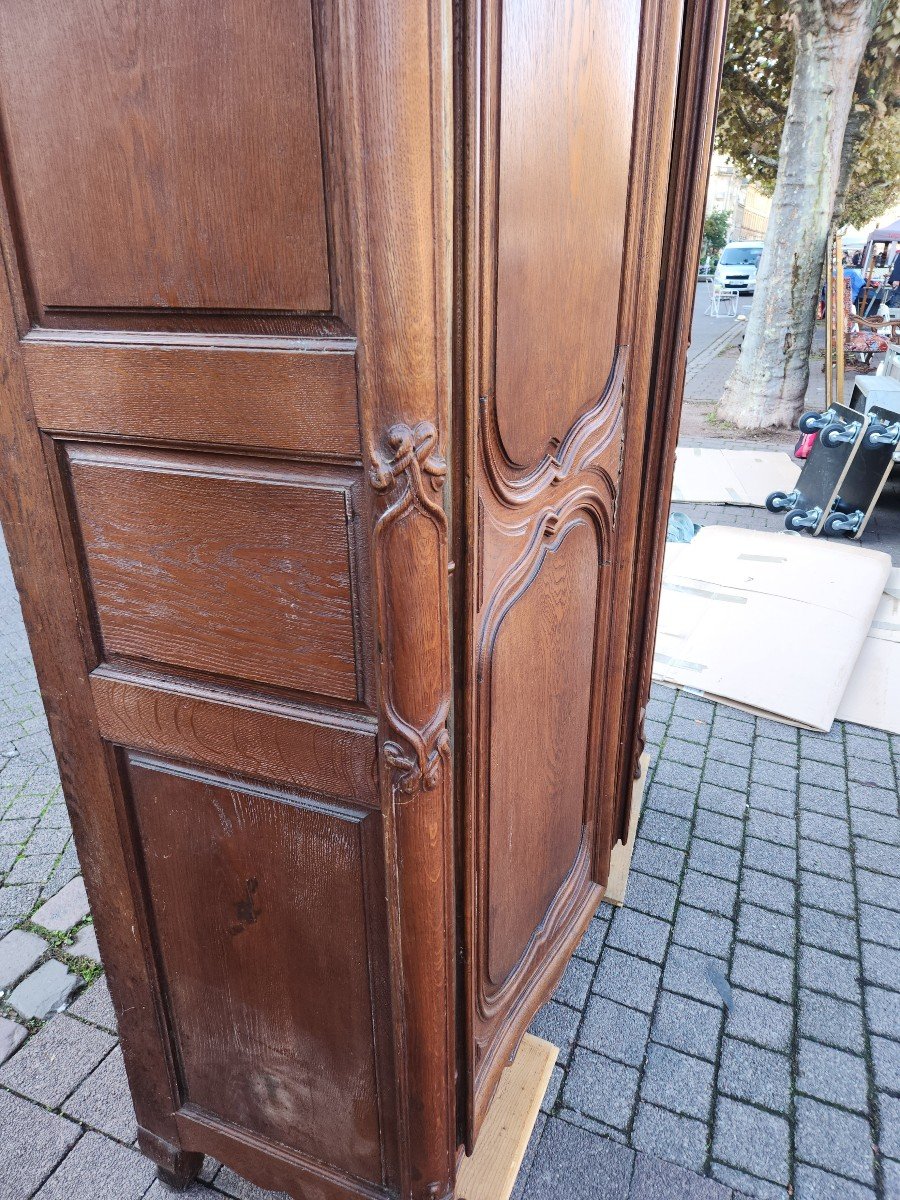 19th Century Curved Oak Alsatian Wardrobe -photo-3