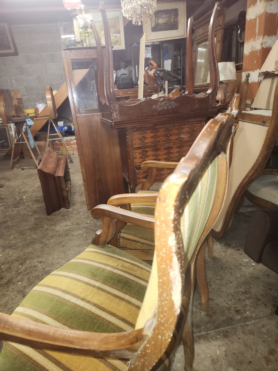 Pair Of Restoration Walnut Armchairs-photo-4