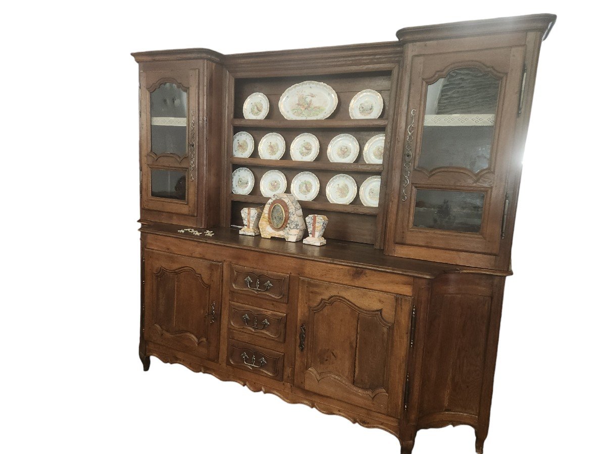 Lorraine Oak Sideboard From The End Of The 18th Century With A Very Original Shape -photo-1