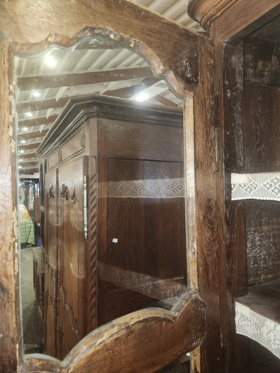 Lorraine Oak Sideboard From The End Of The 18th Century With A Very Original Shape -photo-4