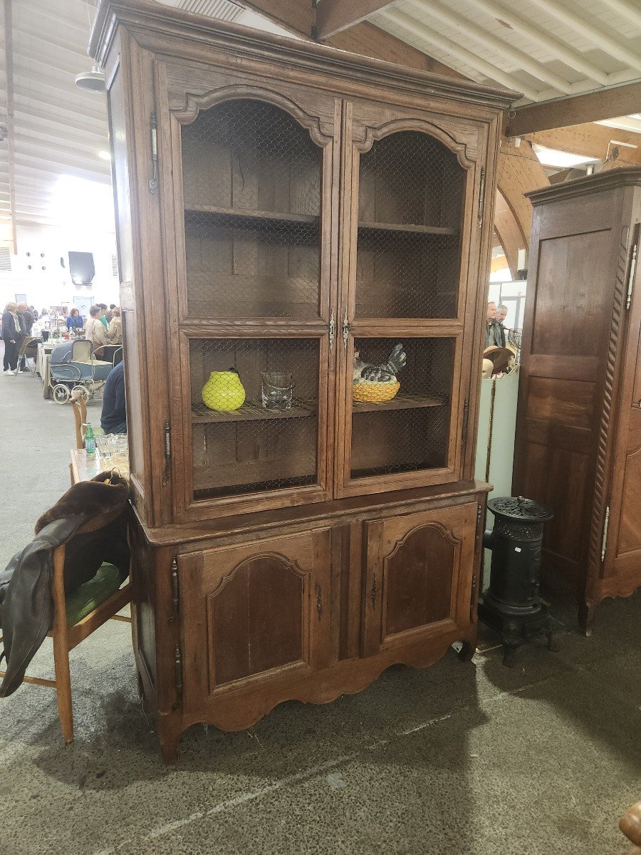 18th Century Louis XIV 2-body Oak Buffet -photo-3