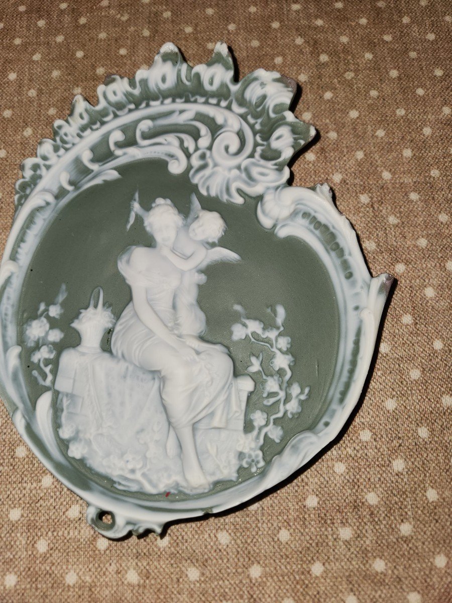 Pair Of Wedgwood Porcelain Wall Plaques-photo-2