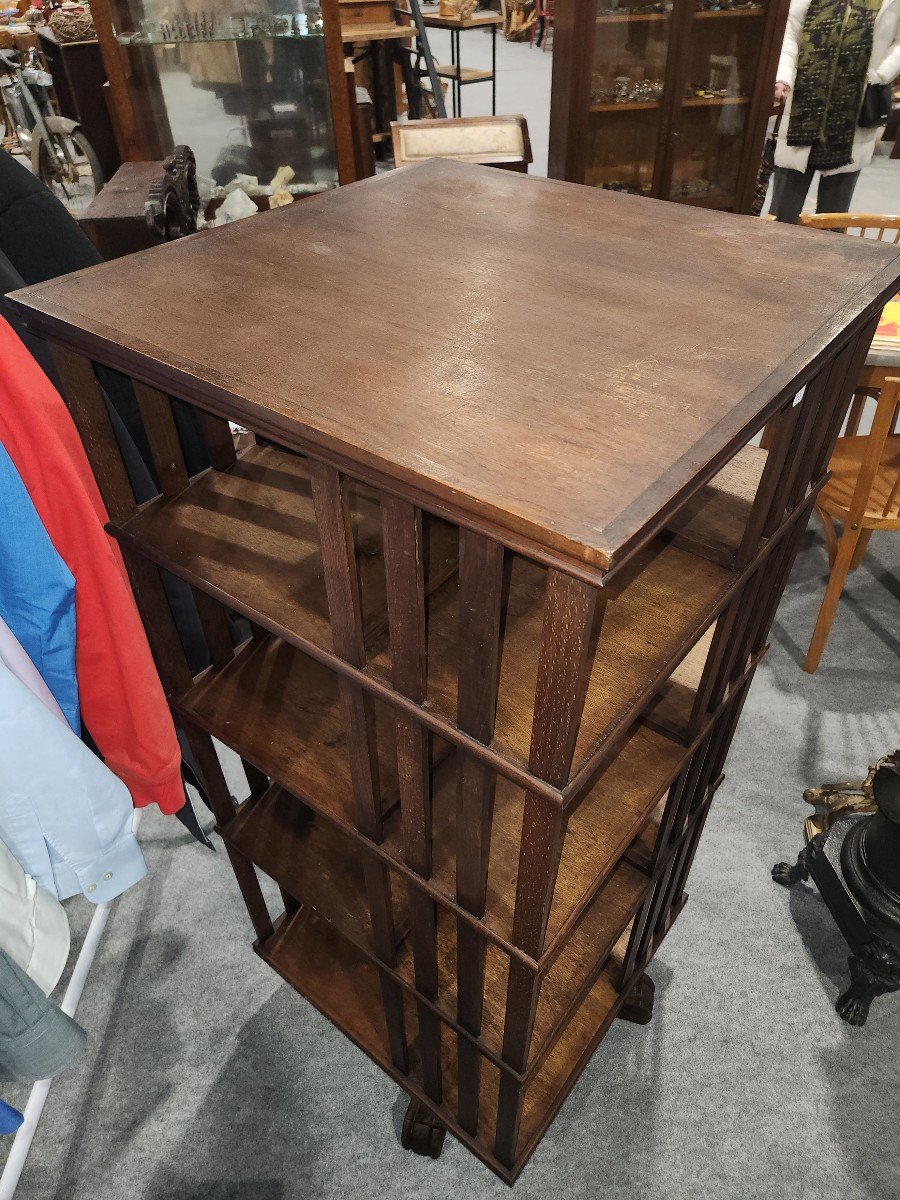 Early 20th Century Oak Revolving Bookcase -photo-1