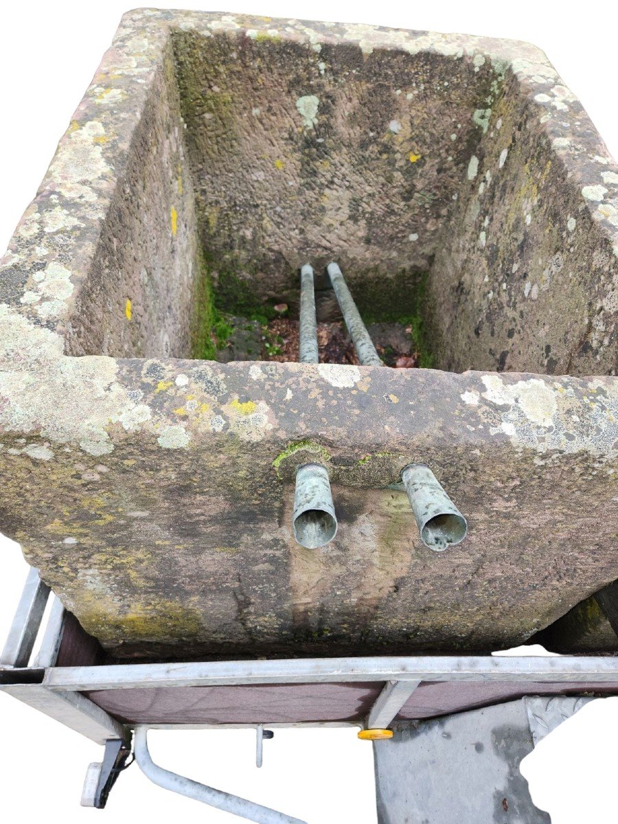 Bassin En Gres Des Vosges Datant De 1768 Servant De Refroidisseur d'Un Ancien Alambique -photo-4