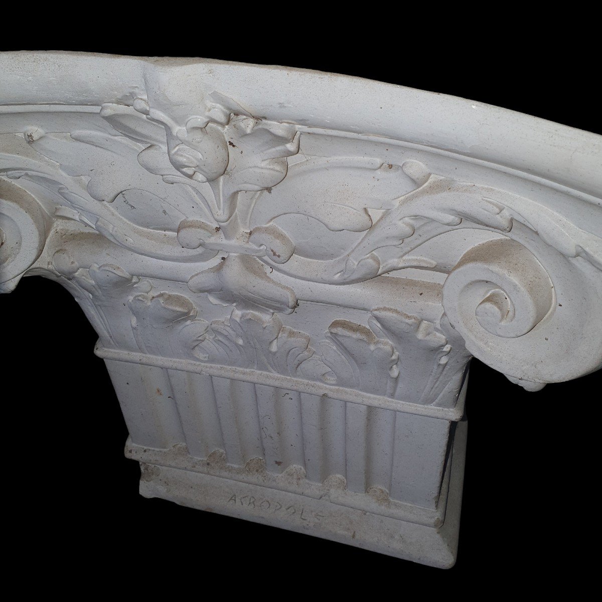 Pair Of Corinthian Stucco Capitals From The 1960s-photo-2