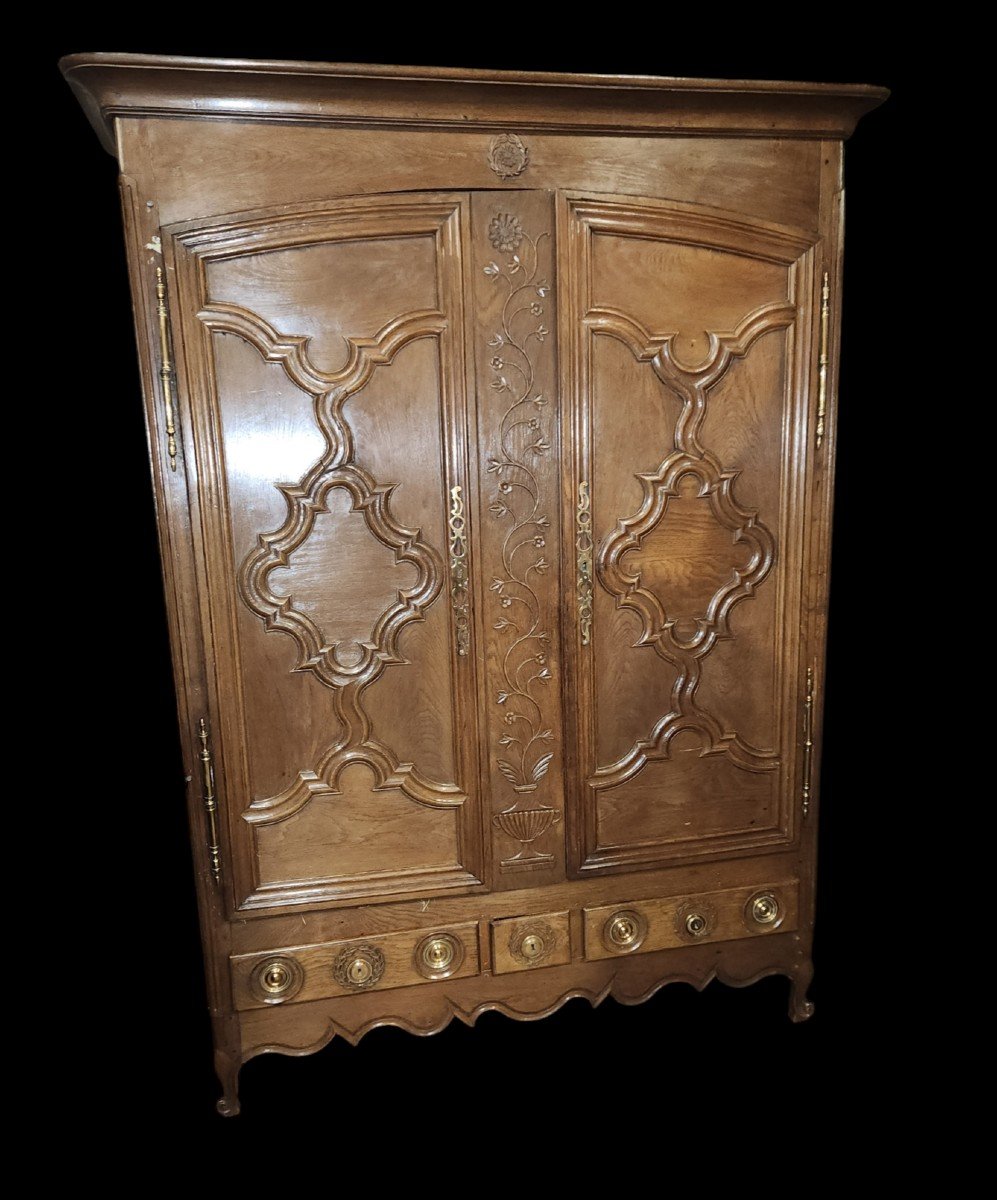 19th Century Oak Lorraine Wardrobe Known As The Seille Valley 