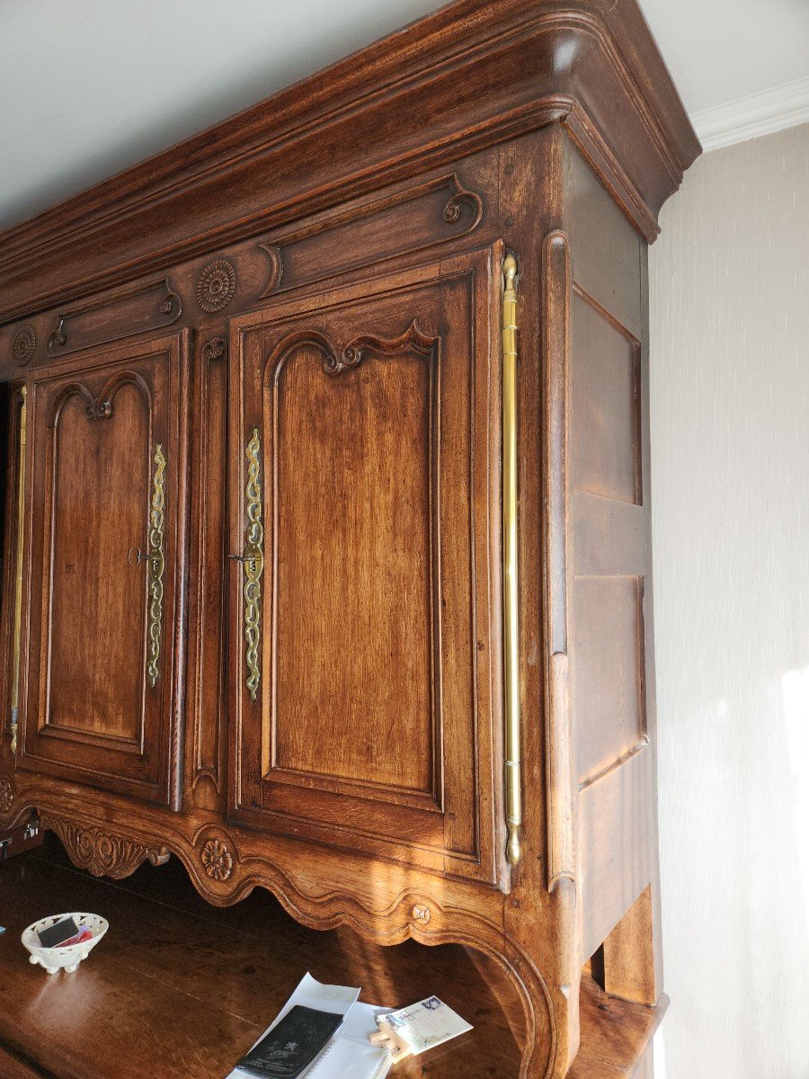 Early 19th Century Lorraine Buffet In Oak With 6 Doors And 3 Drawers -photo-4