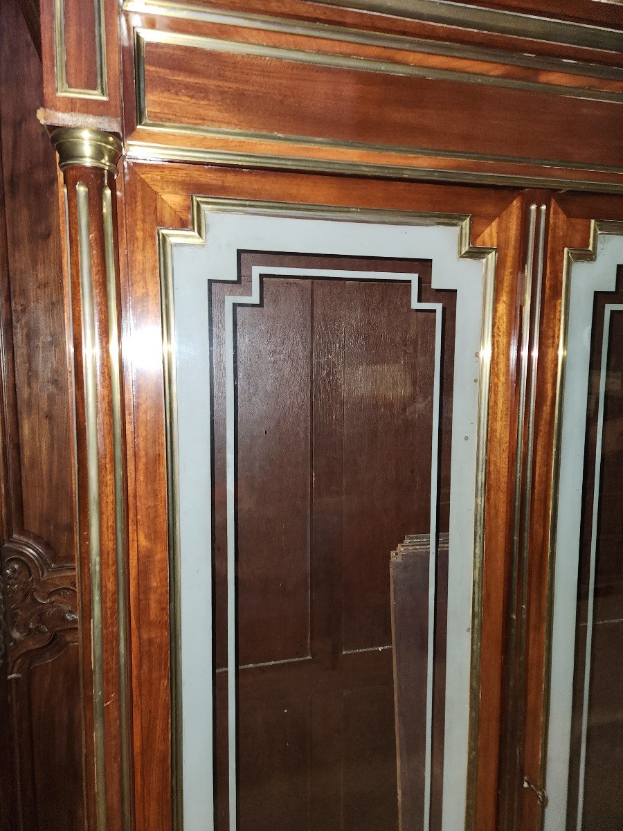 Louis XVI Bookcase In Mahogany And Numerous Brass Moldings Frosted Glass-photo-3