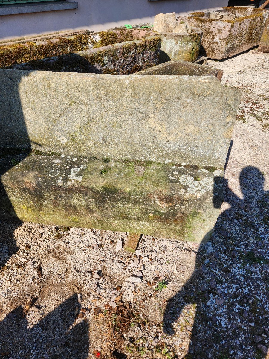 Late 17th Century Sandstone Garden Bench From A Bourgeois House In Haute Marne -photo-4