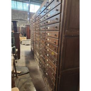 Very Large Cabinet With Drawers From The End Of The 19th Century Used In A Museum 