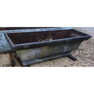 Exceptional Varigney Cast Iron Wall Basin Mid 19th Century 