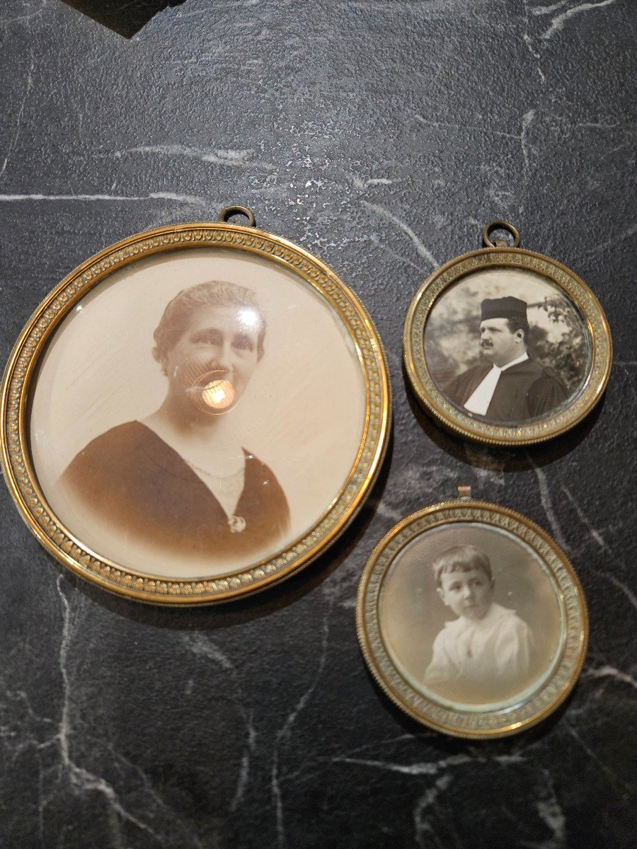 Lot de 3 cadres photos  medaillon 