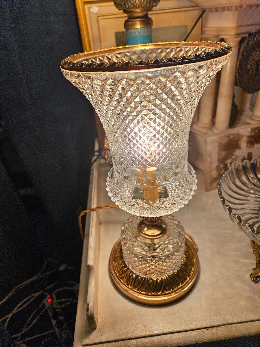 Medicis Crystal Vase Lamp