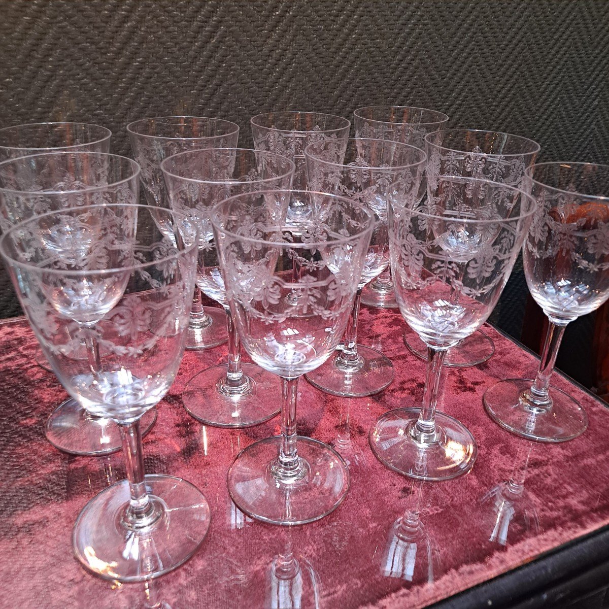 9 Engraved Glasses-photo-4