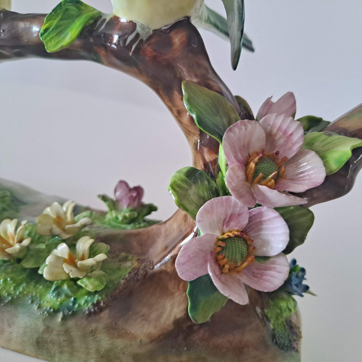 Couple Of Chickadees On Flowering Branch English Porcelain-photo-2
