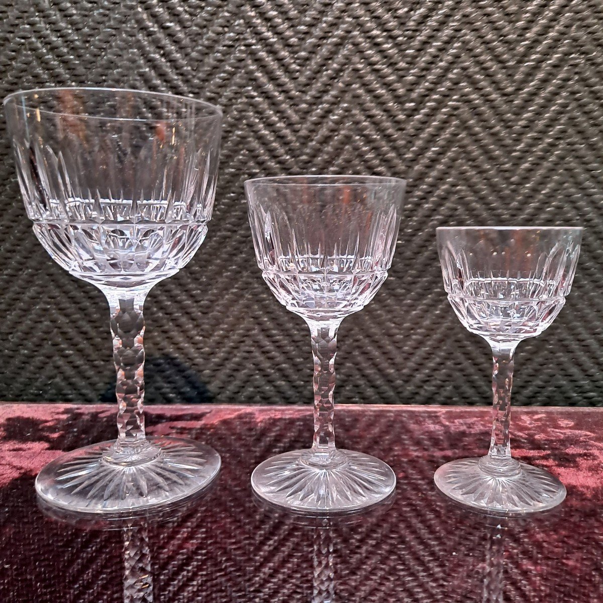 Service 34 Baccarat Crystal Glasses-photo-4