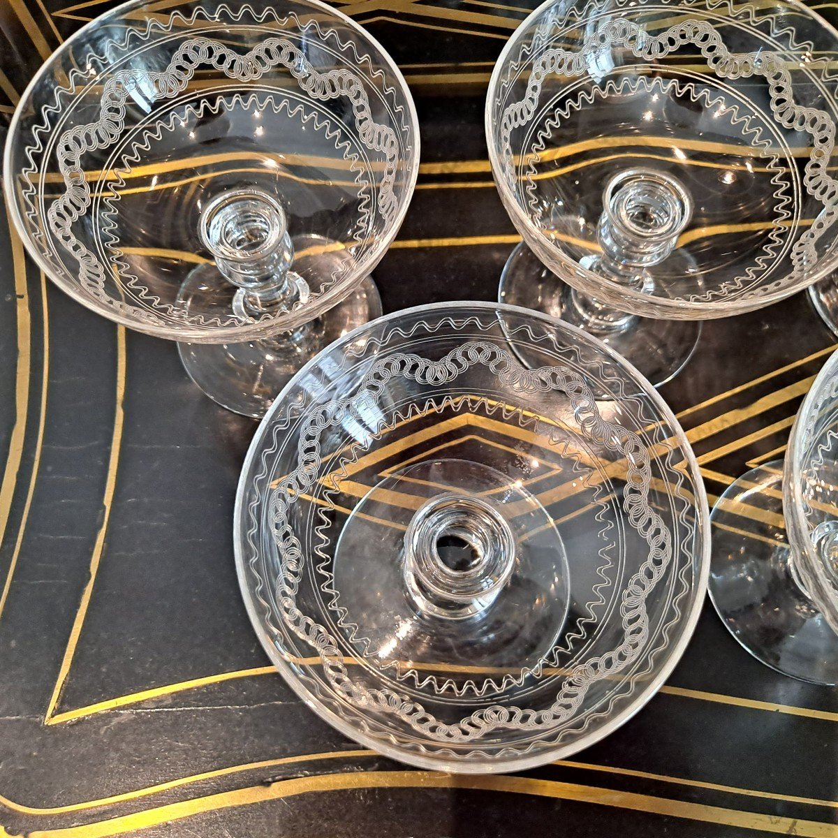 Series Of 12 Engraved Crystal Champagne Glasses-photo-3