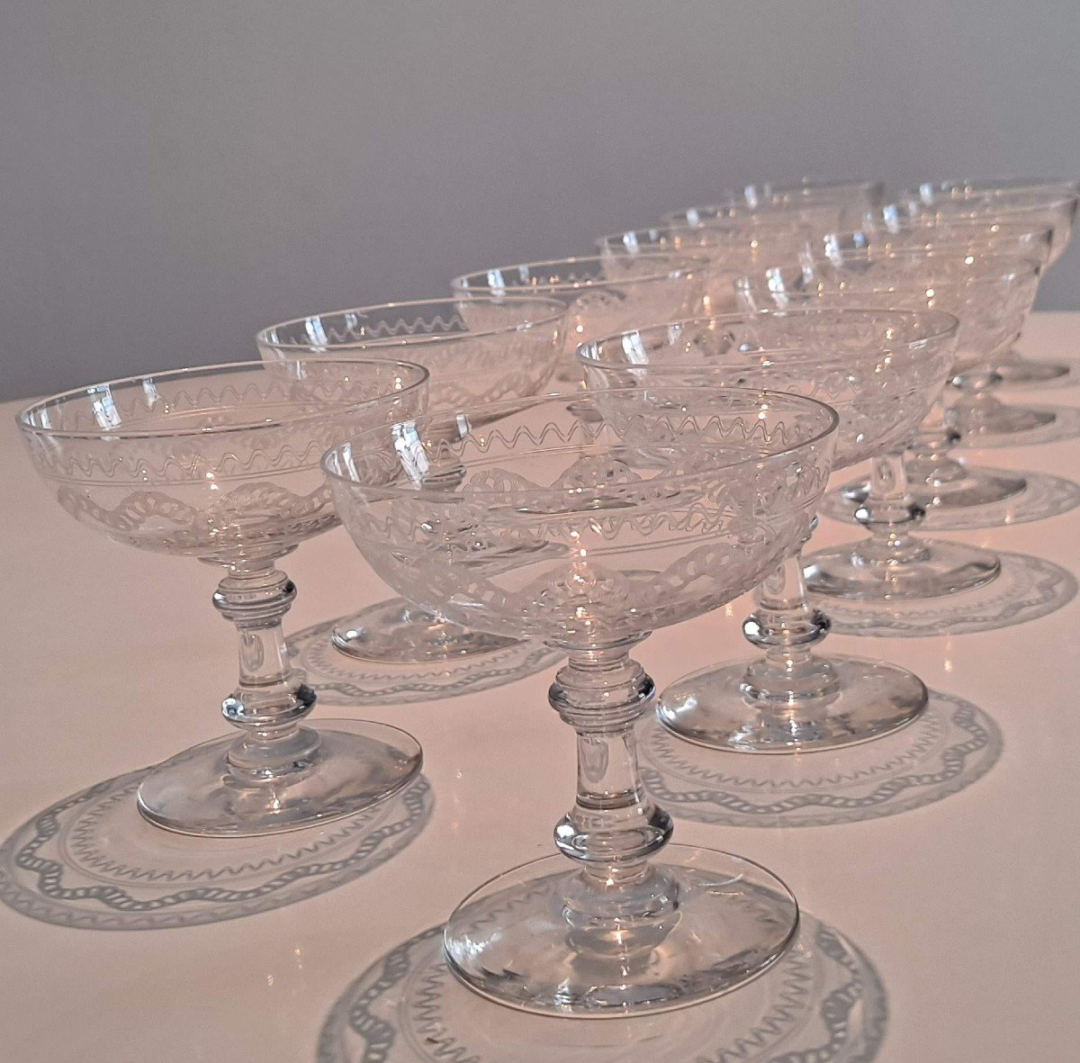 Series Of 12 Engraved Crystal Champagne Glasses-photo-3