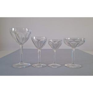 8-piece Flat Ribbed Glassware Set Attributed To Saint Louis Bristol Model