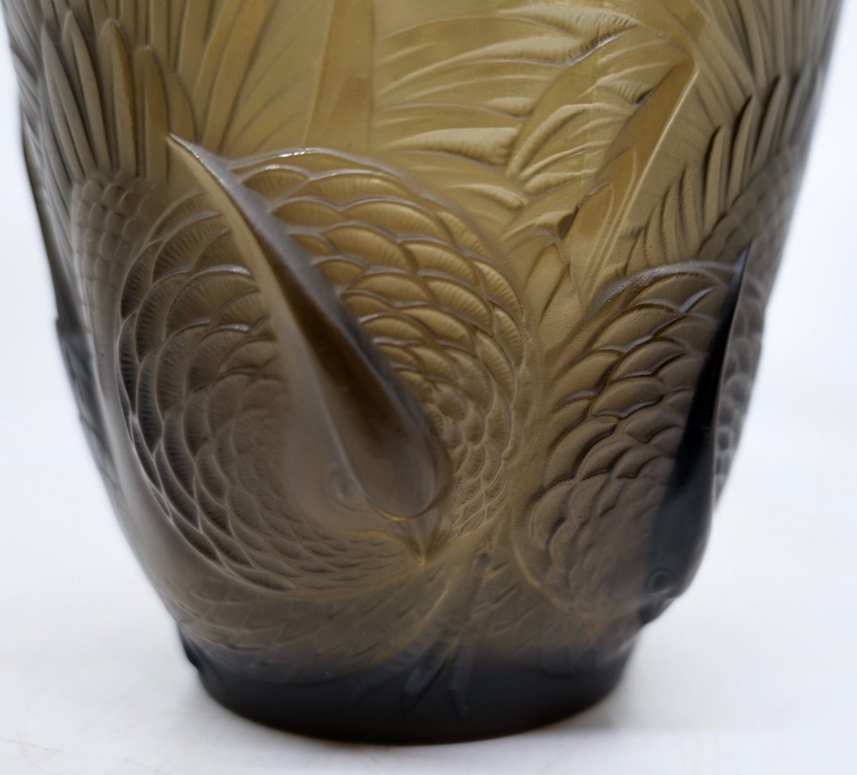 Pair Of Smoked Glass Vases By Pierre d'Avesn With Bird Decor - Art Deco - 1930-photo-4