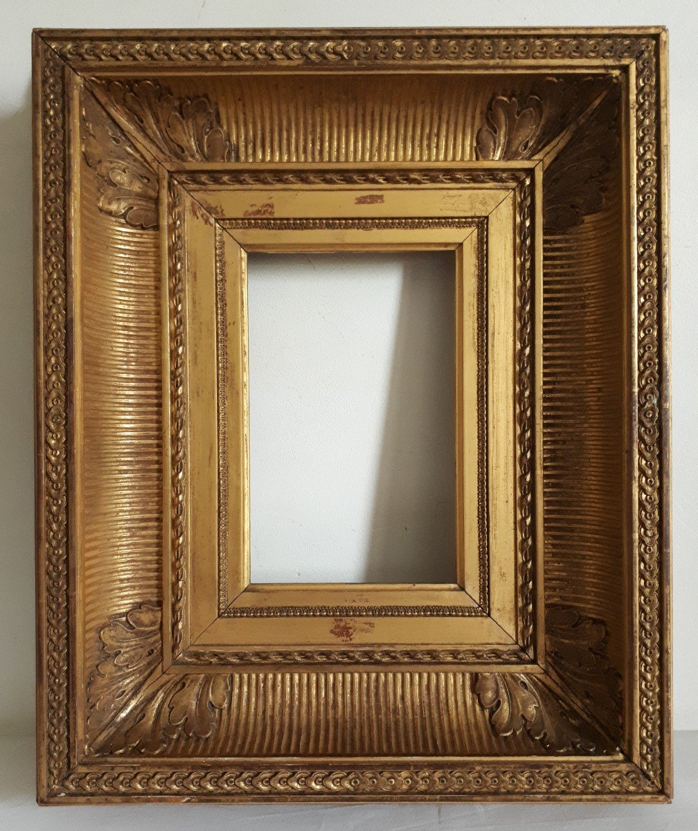 Cadre à canaux en bois doré 19ème 1F pour tableau 22 X 16 cm ou 1P pour tableau 22 X 14 cm
