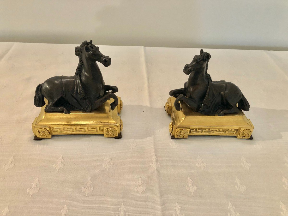 Paire De Chevaux En Bronze Formant Presse-papiers d'époque Louis XVI