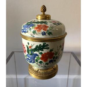 Vase au paon en porcelaine de Chine d'époque Qianlong