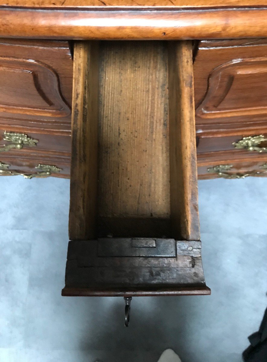 18th Century Chest Of Drawers-photo-2