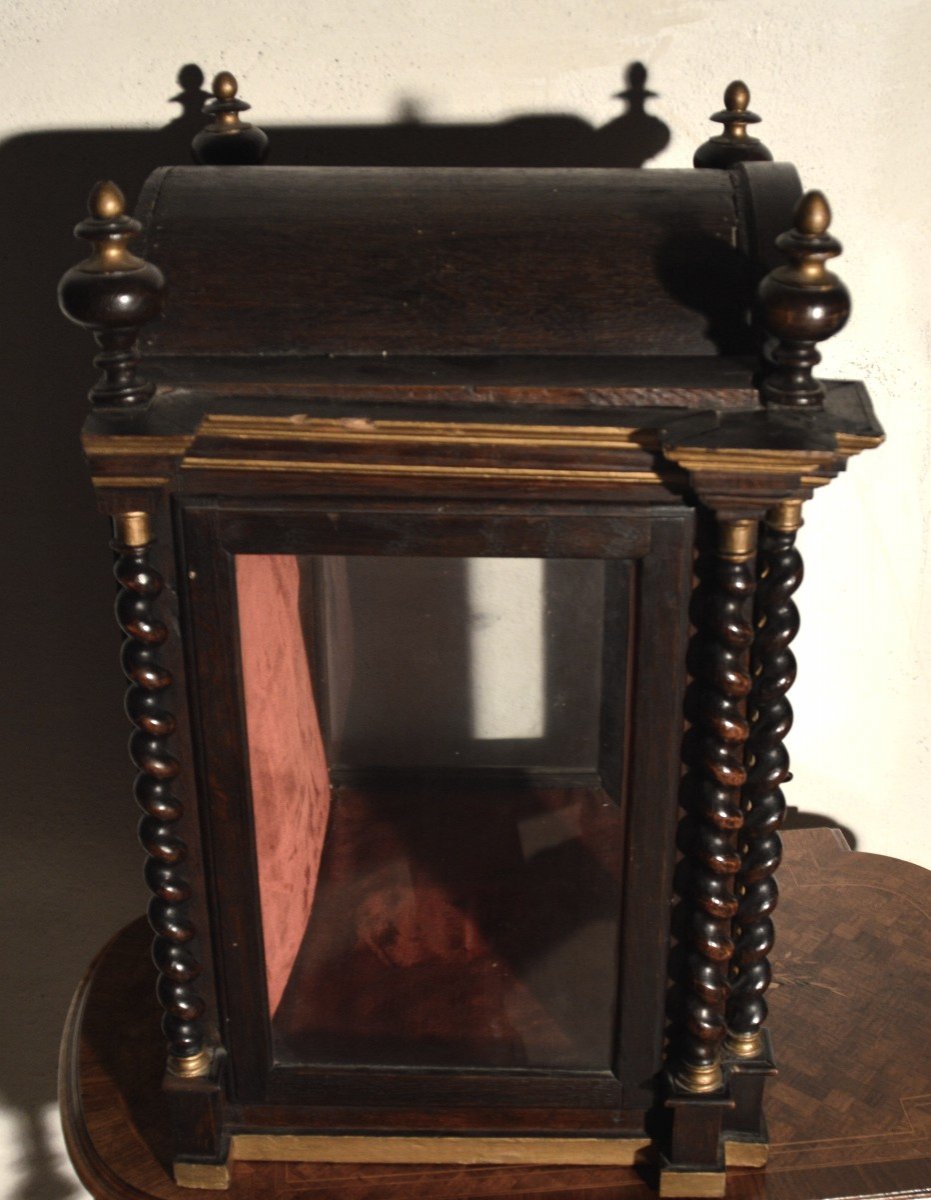 Small Napoleon III Showcase-photo-2