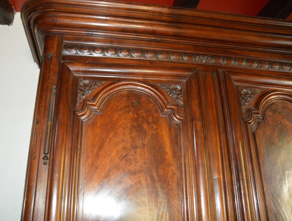 Armoire de l époque de la Régence-photo-2